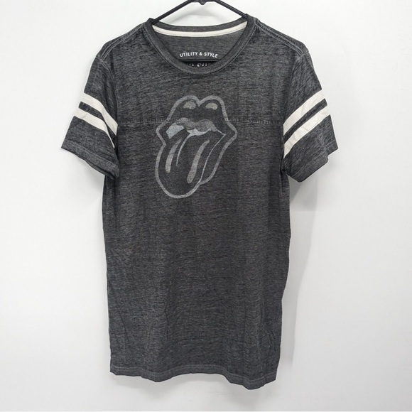 Massimo women’s gray Henley T-shirt with Rolling Stones‎ graphic Size medium - Picture 1 of 7
